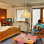 Gaestehaus Schuler Appartement Riezlern